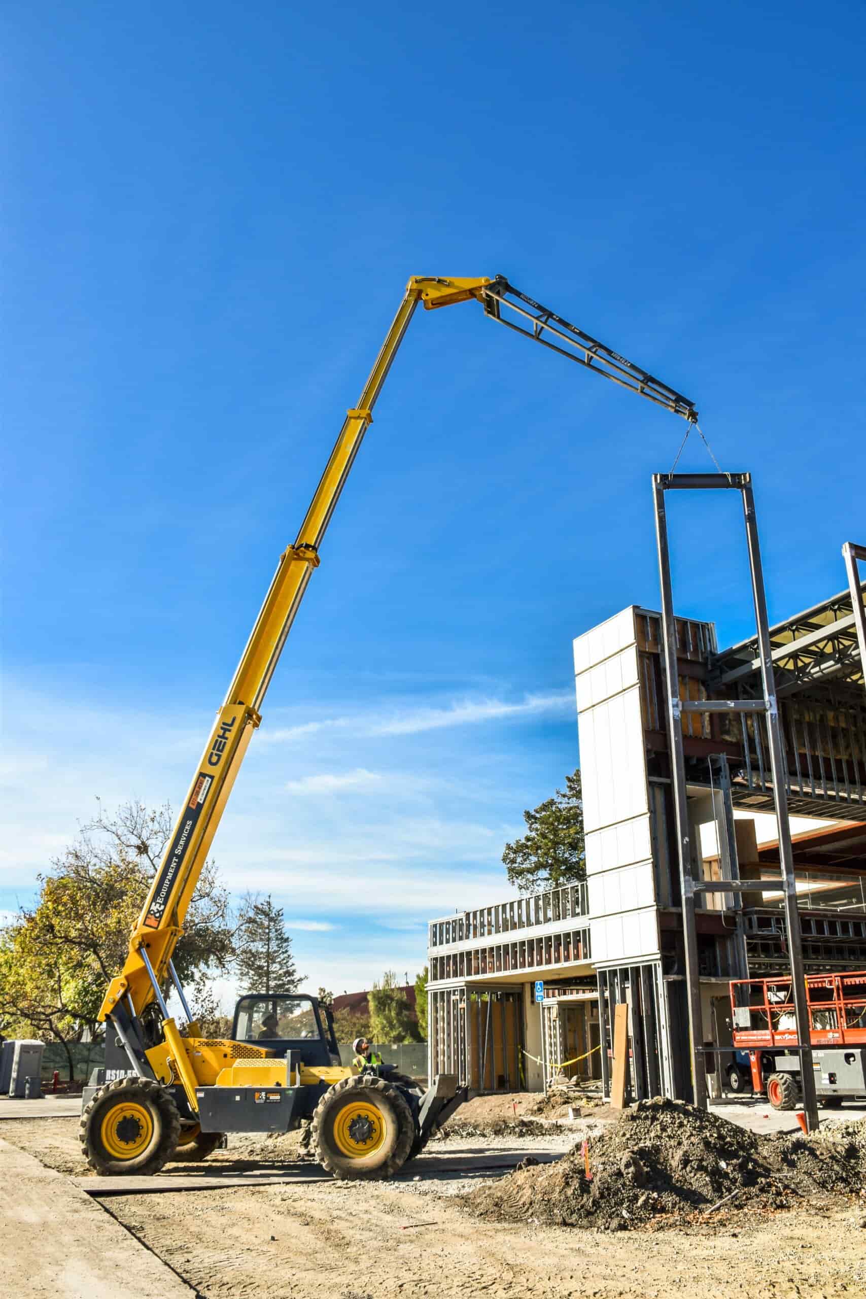 Can Do Cranes provides crane hire for construction sites